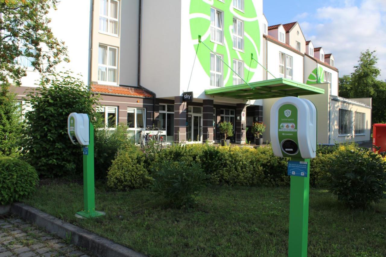 H+ Hotel Ерфурт Екстер'єр фото